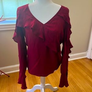 A line shirt with ruffles Dark Red